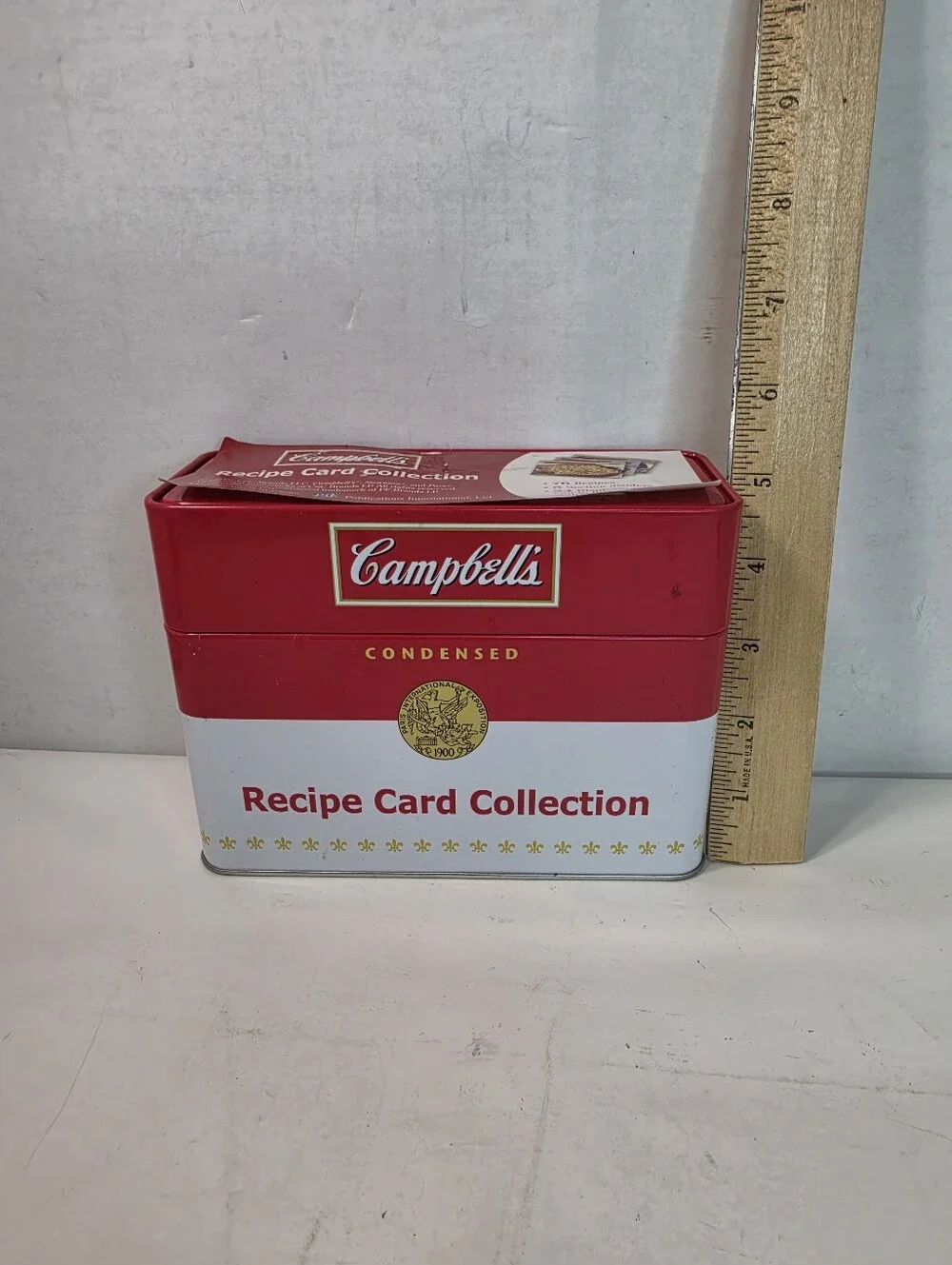 Campbell's Soup Recipe Card Collection in Collectible Metal Tin 2013. NOB